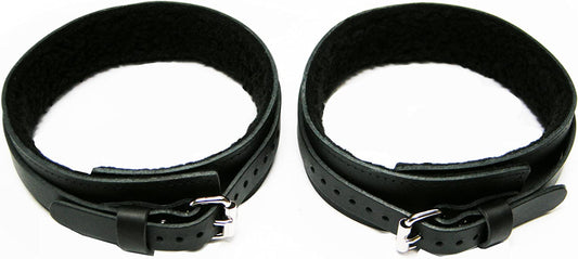 Dungeonware Thigh Restraints with D-Rings Fur Lined